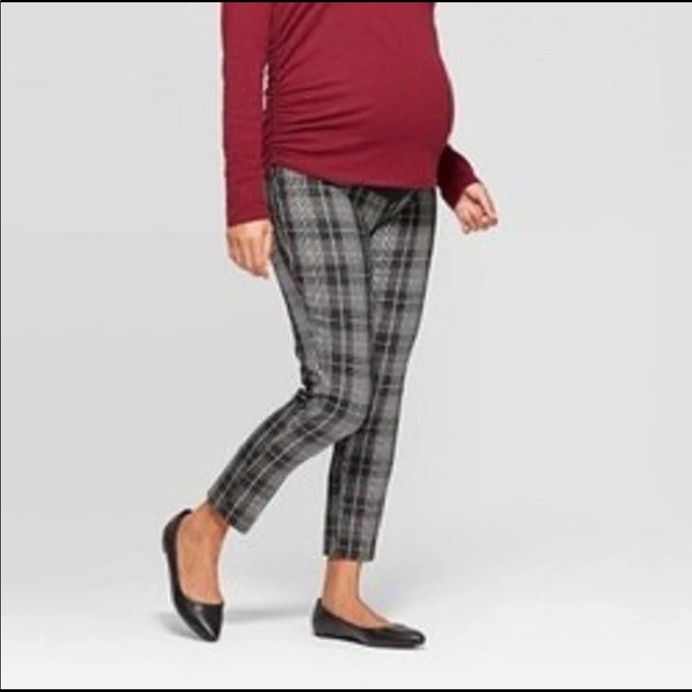 Maternity pant size 16